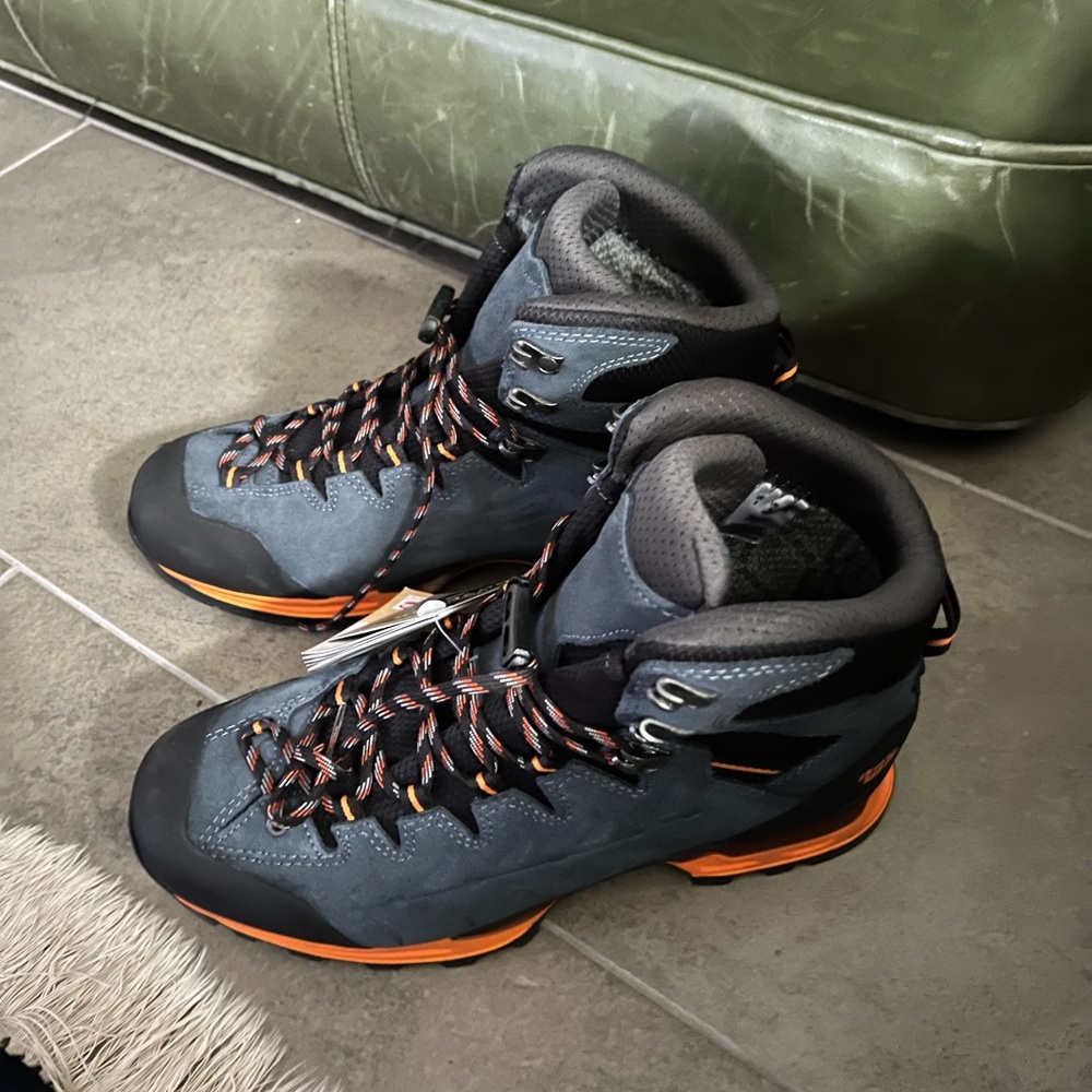 Han Wag Makrq Trek GTX